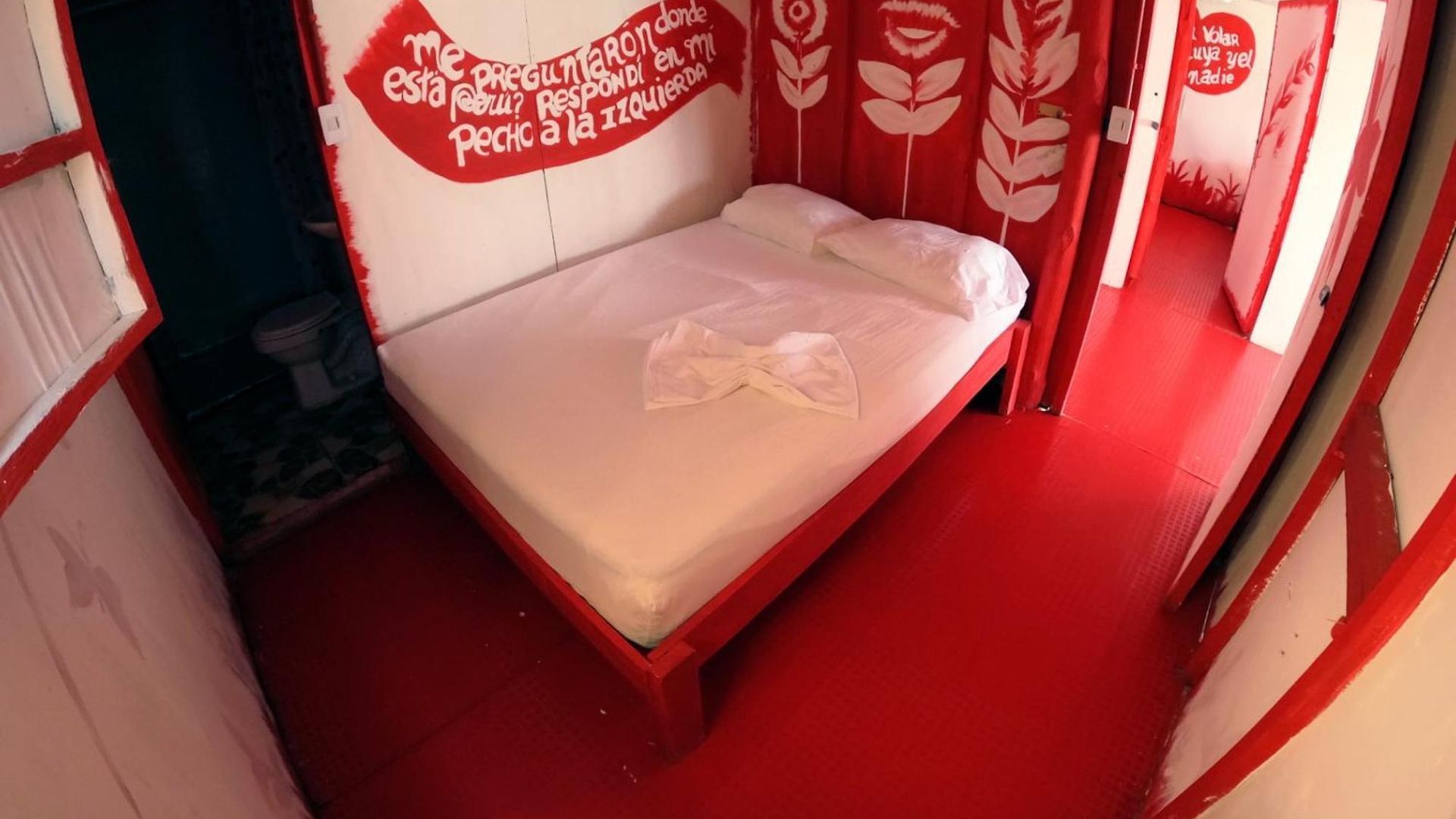 Hotel Bunker Peruano *